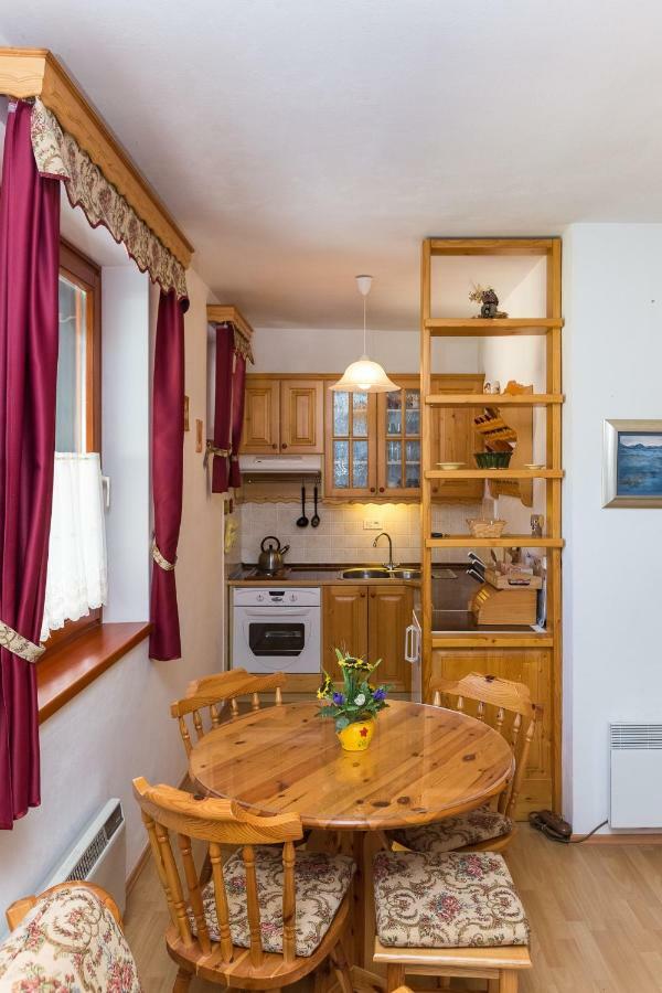 Apartma Soncnica Kranjska Gora Bagian luar foto